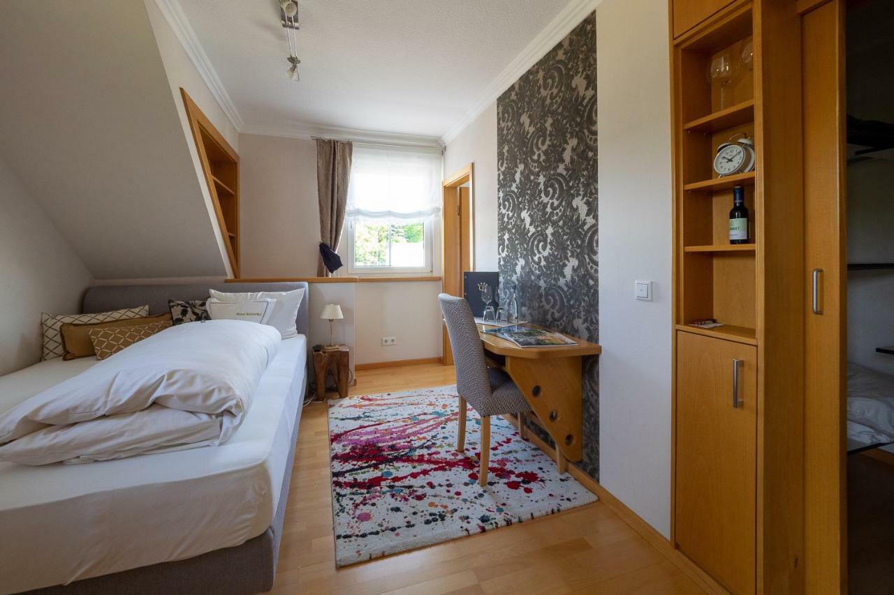 Hotel Kaiserhof Medebach Esterno foto
